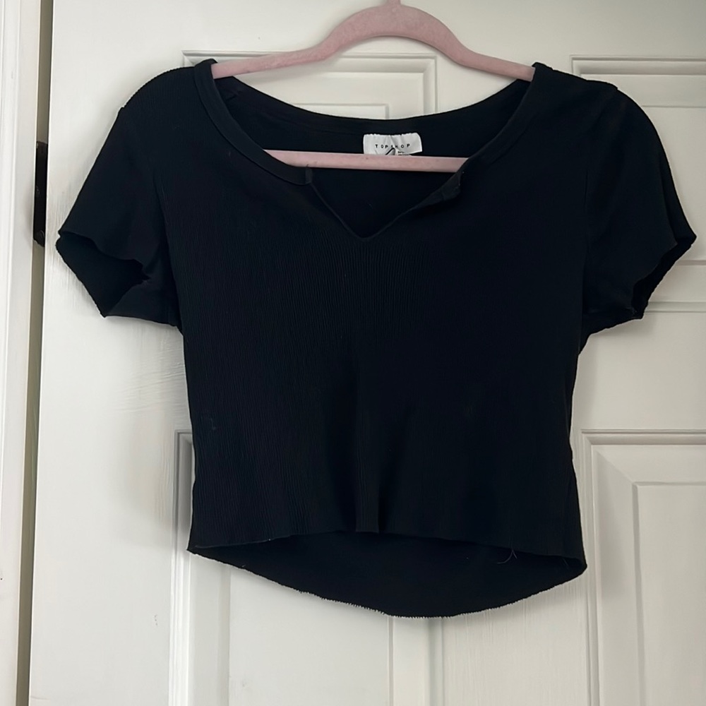 Top Shop cropped T shirt with V neck. New Condition